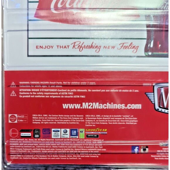 M2 Machines Coca-Cola 1965 Ford Econoline Delivery Van – Limited Edition Diecast - Picture 4 of 8